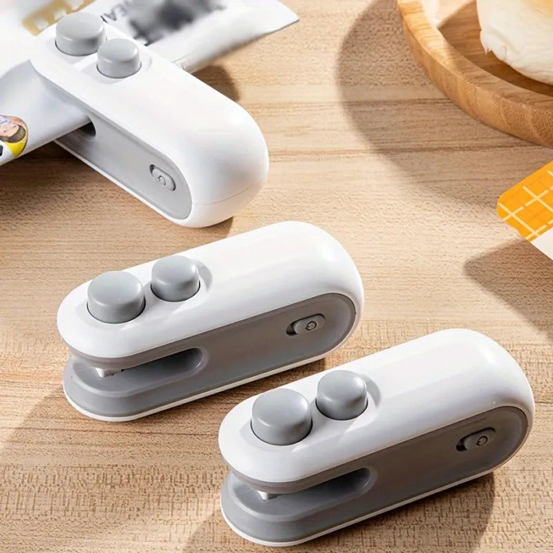 2-in-1 Mini Bag Sealer